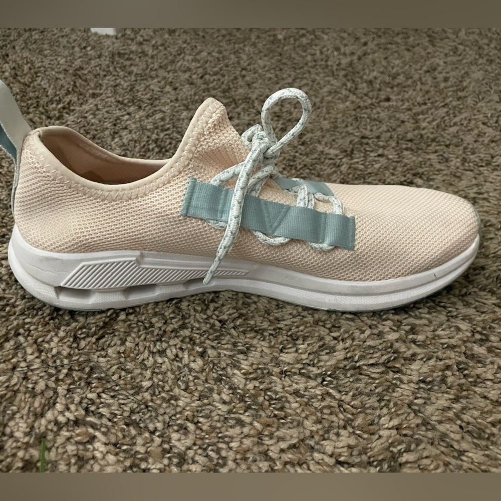 On Women’s Cloudeasy - image 7